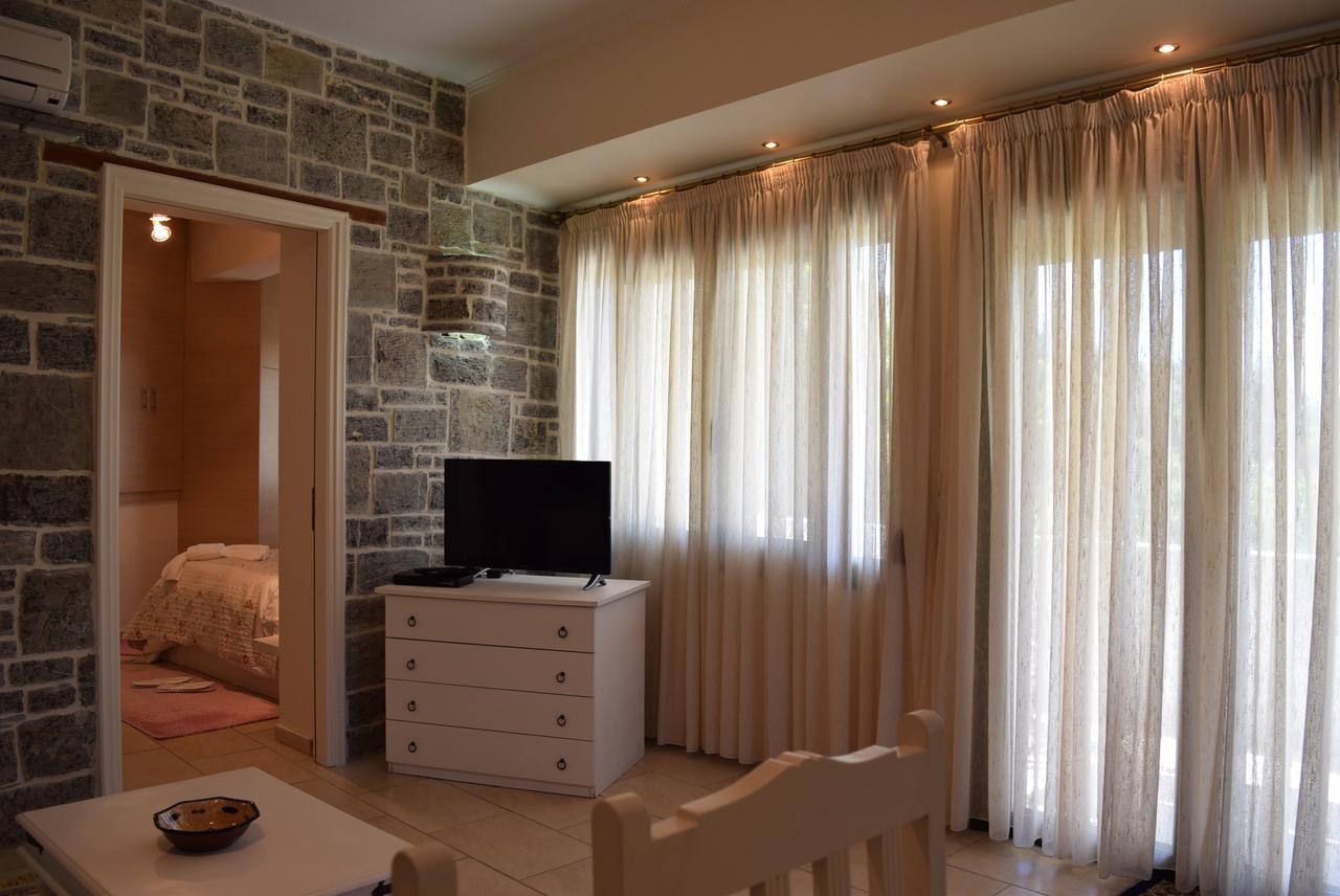 Cozy Residences In The Center Of Volissos Village - Lydia Lithos- Ngoại thất bức ảnh